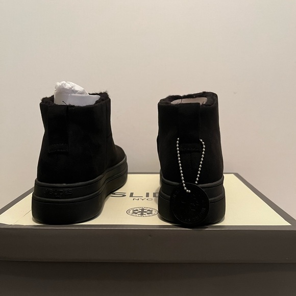 J/Slides Women’s Black Faux Suede Luxe Noone Wp Booties - Picture 3 of 7